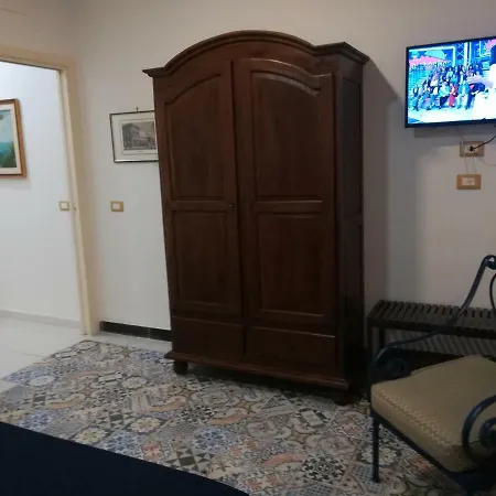 בית הארחה Tribunale Basement